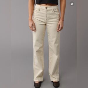 American Eagle Outfitters Women's Tan Mom Straight Leg Jeans